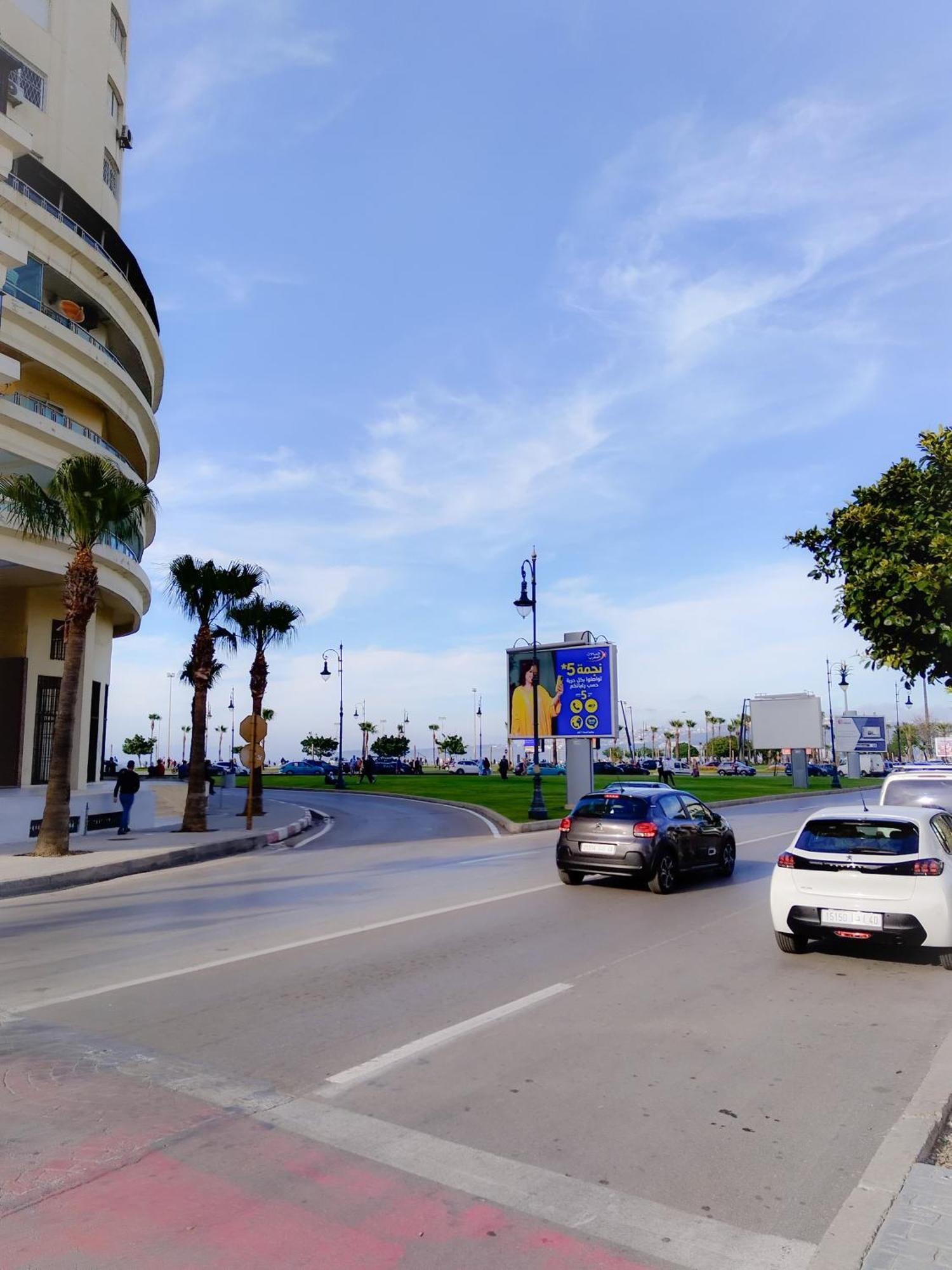 Incroyable Appartement A Playa Enface Cafe Sky 17 Танжер Экстерьер фото